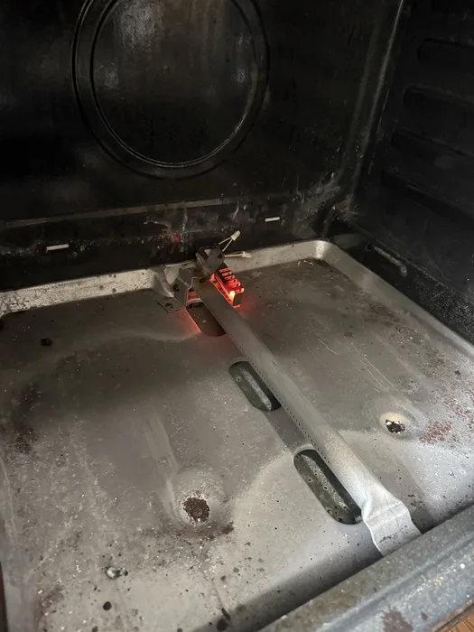 Gas Range - Igniter replaced