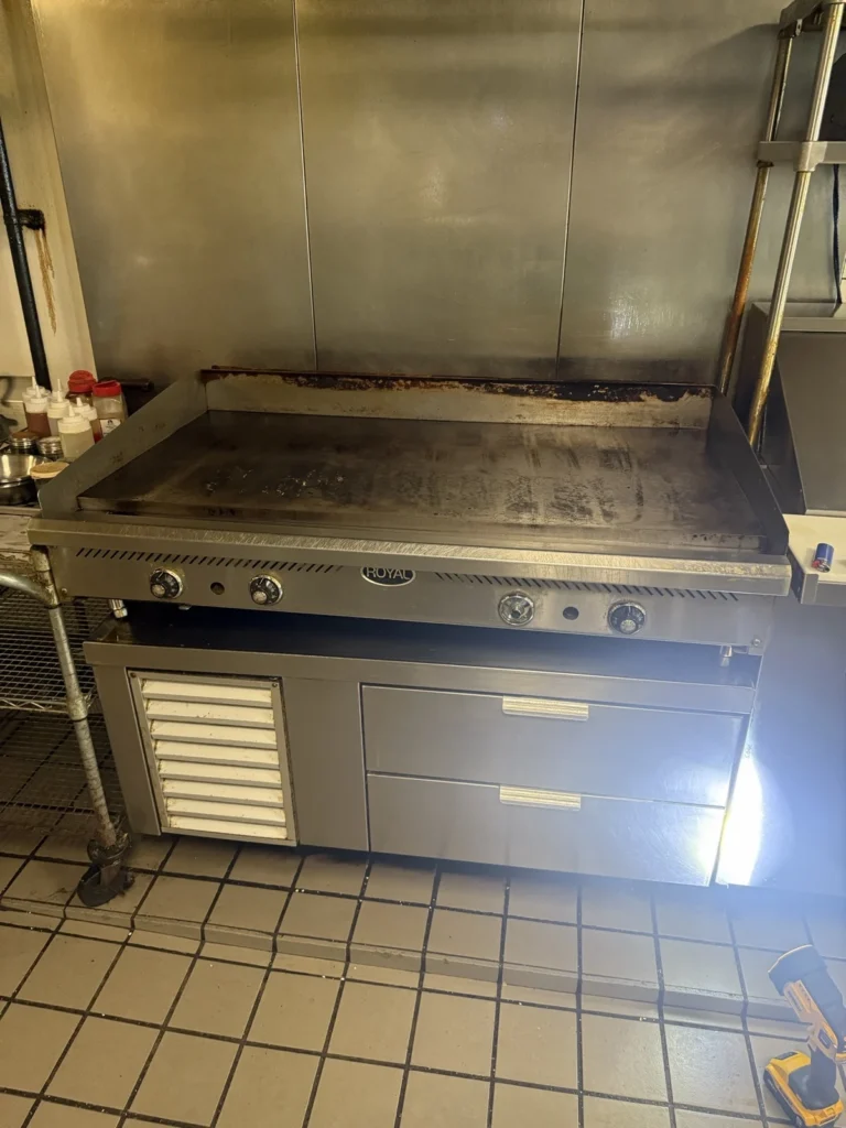 Refrigerated chef base