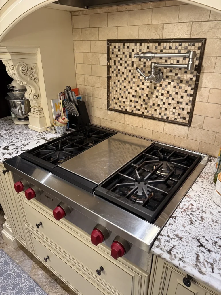 Wolf gas rangetop with griddle: Repaired on site